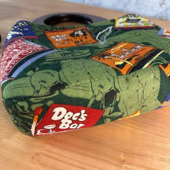 Island Patchwork Bag Wooden Handle Purse - Picture 8 of 12